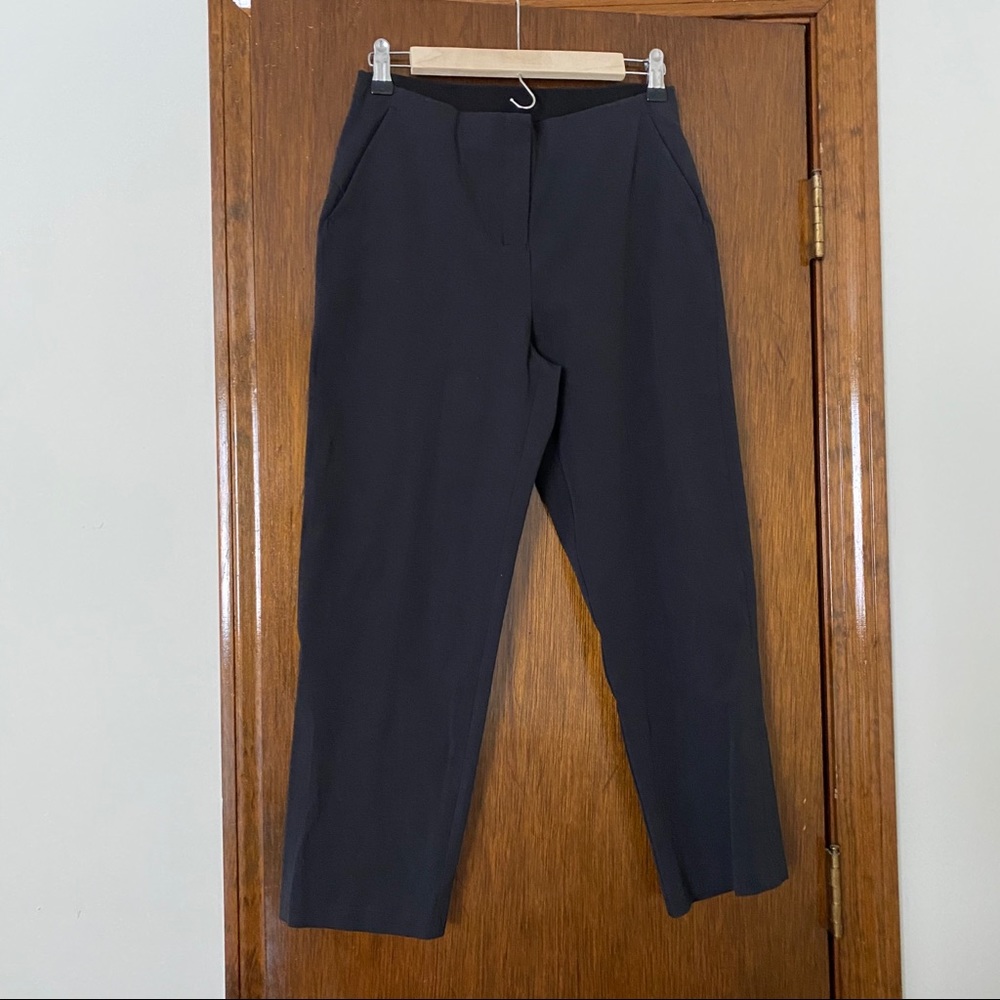 Lululemon Cropped Stretchy Trousers